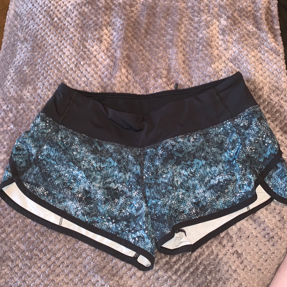 Lulu lemon blue and green running shorts